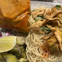 khao soi with chicken khao soi with chicken