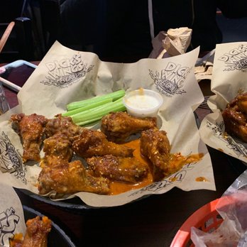 Dick's Wings And Grill Mayport - garlic peppercorn and garlic parmesan mixed!!! - Chicken Wings Near Me - Jacksonville, Florida