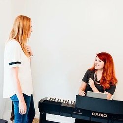 Hannah Bayles Vocal Studios