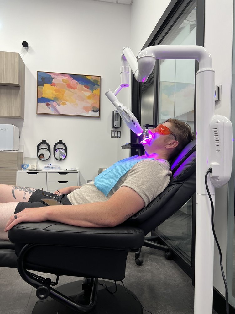 WE WHITEN Updated September 2024 10 Photos 9475 S Rainbow Blvd