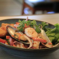 White Thai Cuisine