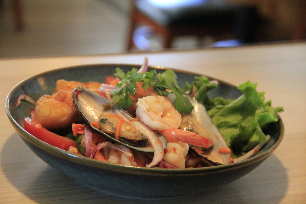 Food from White Thai Cuisine