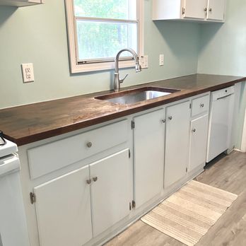 Revive It Homes - This is the after photo of the remodeled kitchen with butcher block countertop. - Handyman Near Me Revive It Homes - This is the after photo of the remodeled kitchen with butcher block countertop. - Handyman Near Me