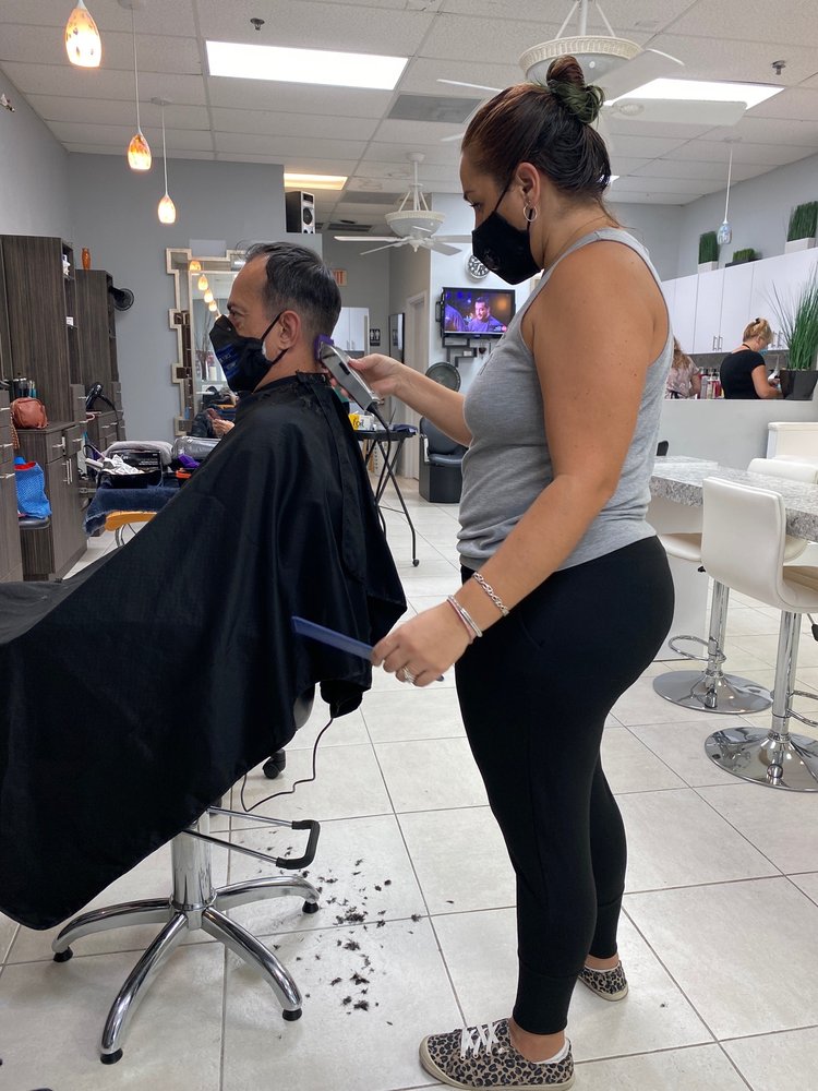 SALON 5 INK Updated July 2024 38 Photos 8960 Cleary Blvd