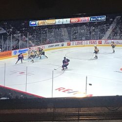 Rockin Firkin - They are even showing the Mastercard Memorial Cup on the T.V's. Go Pats!