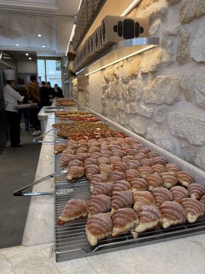 La Pâtisserie du Meurice par Cedric Grolet by null