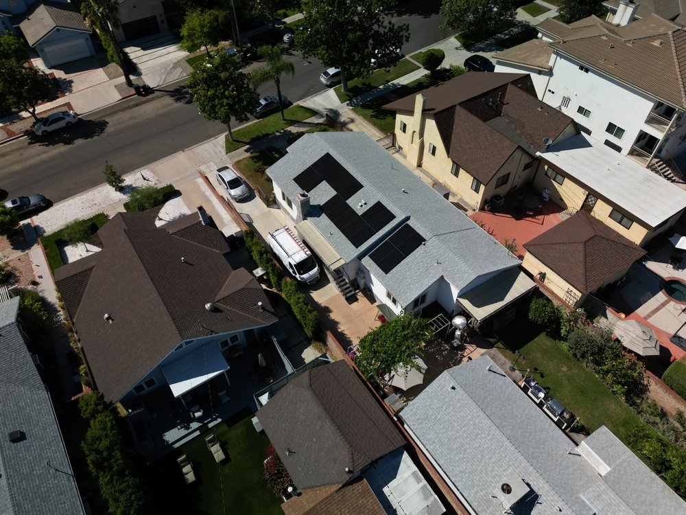 Slide of Sky Solar Pro