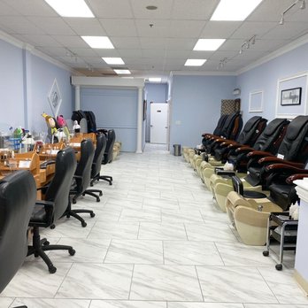 V Nail & Tan - New changes and updates inside salon! - Nail Salons Near Me - Charlotte, North Carolina V Nail & Tan - New changes and updates inside salon! - Nail Salons Near Me - Charlotte, North Carolina