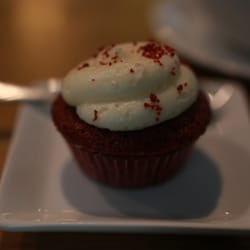 Cupcake Corner Bakery - Red velvet