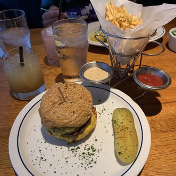 Hudson House - Burger with fries - Seafood Near Me - Addison, Texas Hudson House - Burger with fries - Seafood Near Me - Addison, Texas