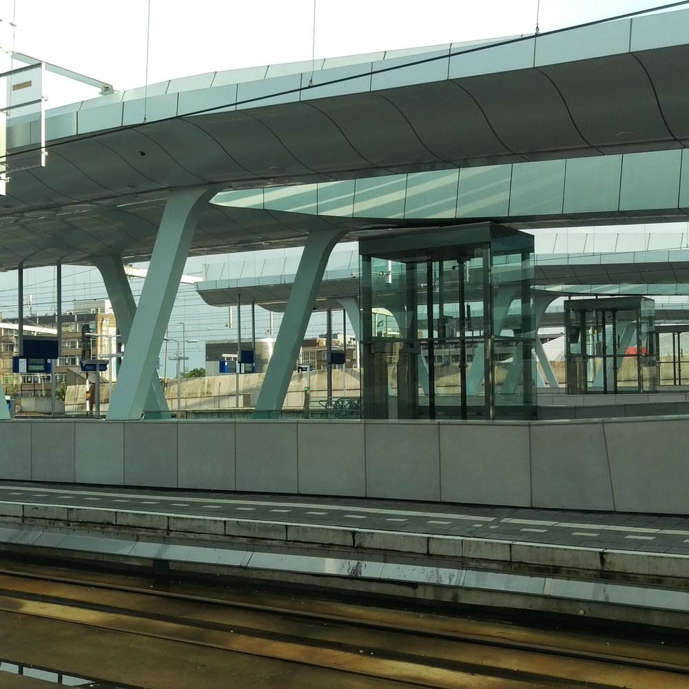 Arnhem Centraal - Train Stations Near Me - Arnhem, GE