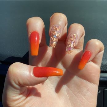 Modern Nails Lounge Spa - Acrylic nails - Nail Salons Near Me - Austin, Texas