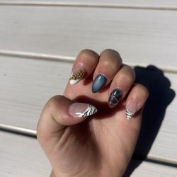 Linda's Nails And Spa 2