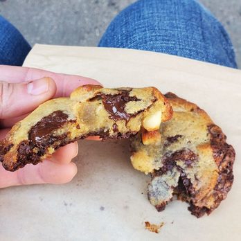 maman - Nutty chocolate chip cookie - Coffee & Tea Near Me - New York, New York maman - Nutty chocolate chip cookie - Coffee & Tea Near Me - New York, New York
