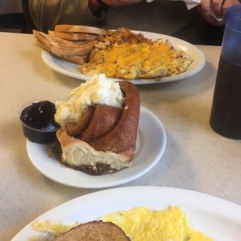 Chomper Cafe - Cinnamon bun was sooo good! - Cafes Near Me - Hayden, Idaho Chomper Cafe - Cinnamon bun was sooo good! - Cafes Near Me - Hayden, Idaho