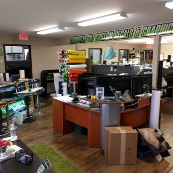 X Treme Graphics & Lettering - Graphic Design Near Me - Lombard, Illinois X Treme Graphics & Lettering - Graphic Design Near Me - Lombard, Illinois