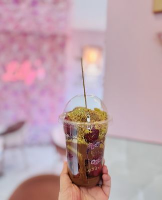 Lilys Chocolate & Coffee by null