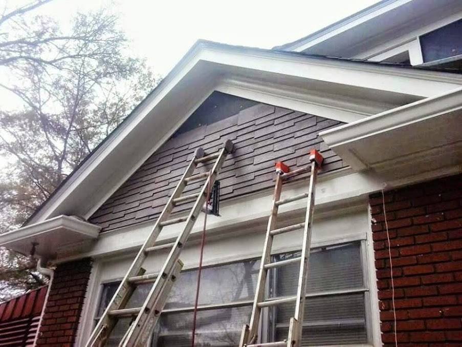 Slide of Superior Roofing Solutions