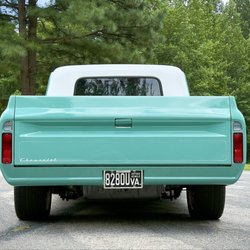 Conquest Classic Cars - C10