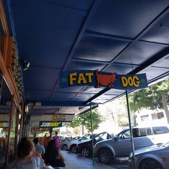 Fat Dog - Fat dog...or Subway...hmmm - Cafes Near Me - Rotorua, BOP