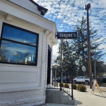 Birdie's Coffee - Coffee & Tea Near Me - Cincinnati, Ohio