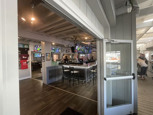 Urie's Waterfront Restaurant by null