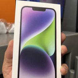 Somerville Communications Phones and Repair Hub - IPhone 14
