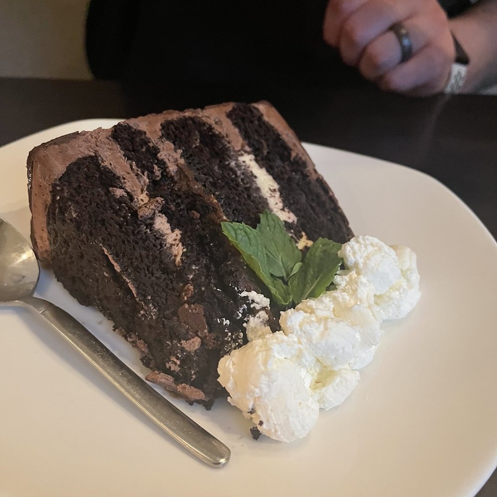 The Best 10 Restaurants near Jordan Creek Town Center in West Des