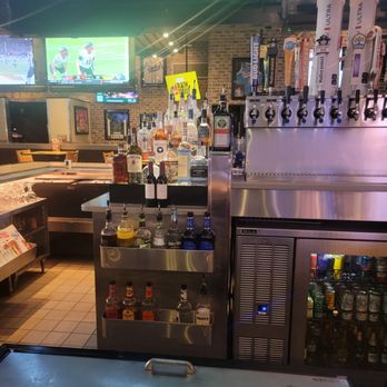 Buffalo Wild Wings - Bar - Chicken Wings Near Me - Yuba City, California Buffalo Wild Wings - Bar - Chicken Wings Near Me - Yuba City, California