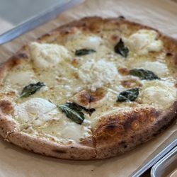 Bianca Pizza