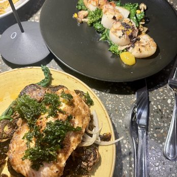 Deck. - Grilled Salmon and Pan-Seared Scallops (IG: @mylifeaskat_) - Hawaiian Near Me - Honolulu, Hawaii Deck. - Grilled Salmon and Pan-Seared Scallops (IG: @mylifeaskat_) - Hawaiian Near Me - Honolulu, Hawaii