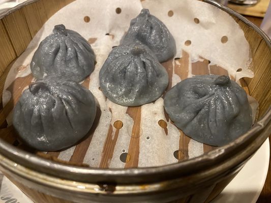 Chef Loong Dim Sum & Soup Dumplings 笼师傅 by null
