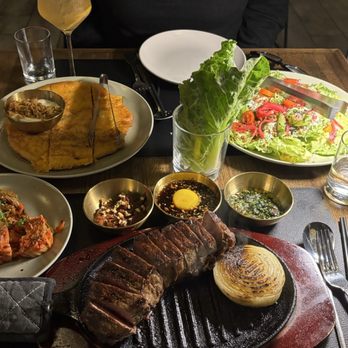 Birdies by Chef Kevin Lee - Steakhouses Near Me - Edmond, Oklahoma