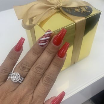 Expo Nails - I wanted a candy cane on my nails and i loved it - Nail Salons Near Me - Cypress, California Expo Nails - I wanted a candy cane on my nails and i loved it - Nail Salons Near Me - Cypress, California