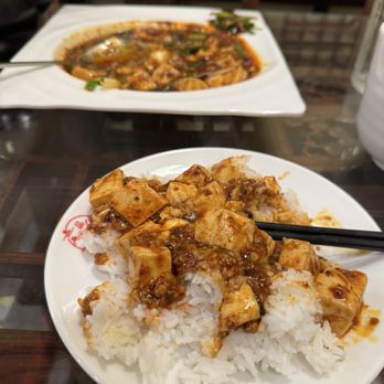 Yi Pin - Ma po tofu was excellent. - Chinese Near Me - Derwood, Maryland Yi Pin - Ma po tofu was excellent. - Chinese Near Me - Derwood, Maryland
