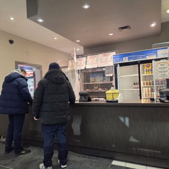 Abruzzo Pizza - Walk up counter - Italian Near Me - Richmond Hill, Ontario Abruzzo Pizza - Walk up counter - Italian Near Me - Richmond Hill, Ontario