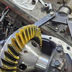 Lindsey's Ring & Pinion Service