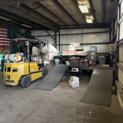 Green Girl Recycling - Warehouse shredder