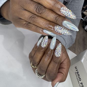 Radiant Nails Spa - Waxing Near Me - Los Angeles, California