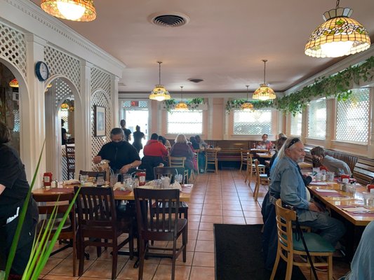 Table Talk Restaurant by null