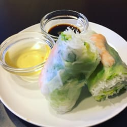 Tsim Sha Tsui - Vegetable rolls