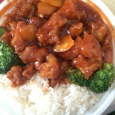New Moon Chinese Restaurant by null