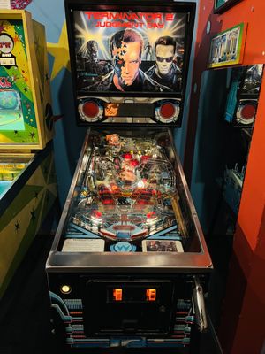 Pacific Pinball Museum by null