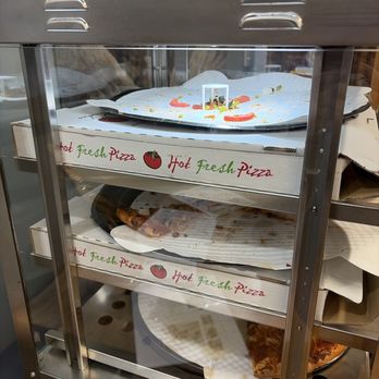 Pizza to Go - Pizza Near Me - Reedsport, Oregon Pizza to Go - Pizza Near Me - Reedsport, Oregon