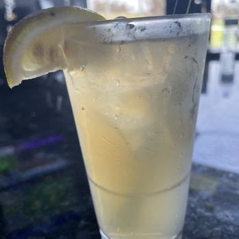 Topgolf - Lounge Island Iced Tea - Golf Near Me - Montebello, California Topgolf - Lounge Island Iced Tea - Golf Near Me - Montebello, California