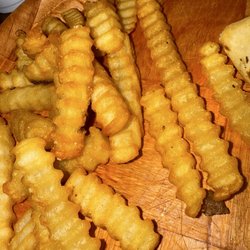 Bedrock Wings - Regular Fries