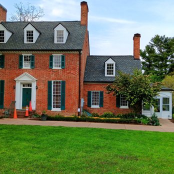 Emerald Mobile Notary Service - Green Spring Gardens is a lovely place in Annandale to meet for a signing with your notary. - Notaries Near Me Emerald Mobile Notary Service - Green Spring Gardens is a lovely place in Annandale to meet for a signing with your notary. - Notaries Near Me