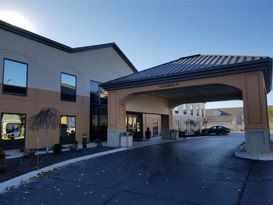 Best Western Suites by null