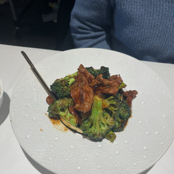 Lao Sze Chuan - Beef and broccoli - Chinese Near Me - Mars, Pennsylvania