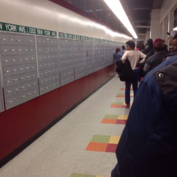 Flatbush Gardens - This is the package room line. Took me 2 hours to get my package while on this line!!! - Apartments Near Me - Brooklyn, New York